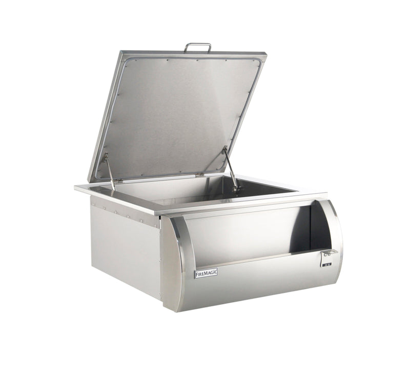 FireMagic Echelon Diamond Built-In Refreshment Center with insulated lid