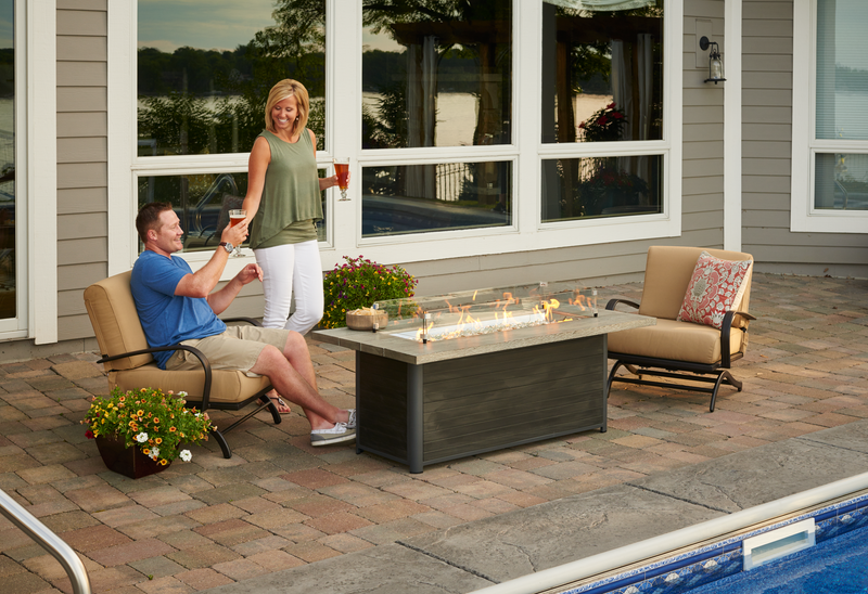 Outdoor GreatRoom Cedar Ridge 61-in Rectangular Propane Fire Pit Table in Gray Cedar
