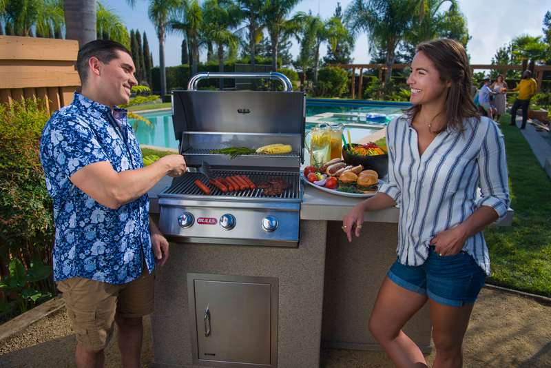 Bull Steer 24-in 3-Burner Built-in Propane Gas Grill